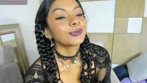 Snapshot of annamesht chatting on July 10, 9:17 pm Anna online show from July 10, 9:17 pm