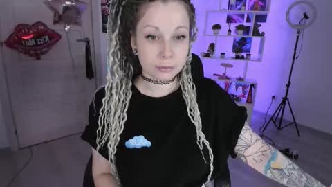 Anna online show from October 22, 3:56 pm