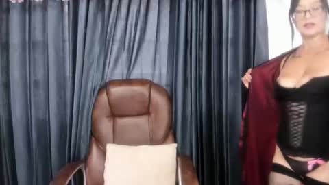 Snapshot of annaperez_ chatting on March 12, 12:57 pm   Anna  online show from March 12, 12:57 pm