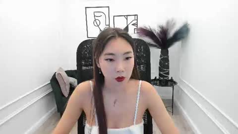 Snapshot of annareyli chatting on September 10, 11:10 am Anna online show from September 10, 11:10 am