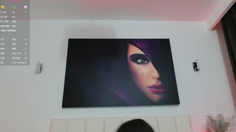 Snapshot of annaros_ chatting on December 19, 6:37 pm AnnaRos online show from December 19, 6:37 pm