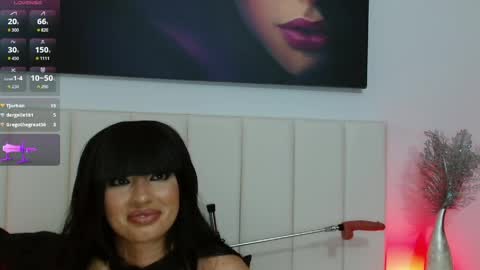 Snapshot of annaros_ chatting on June 5, 6:24 pm AnnaRos online show from June 5, 6:24 pm