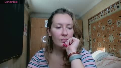 AnnaXLovers online show from November 22, 9:30 am