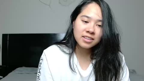 Snapshot of annaxnasty chatting on November 5, 4:12 am Anna online show from November 5, 4:12 am