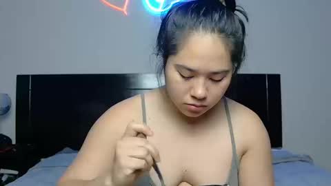 Snapshot of annaxnasty chatting on November 13, 4:00 am Anna online show from November 13, 4:00 am