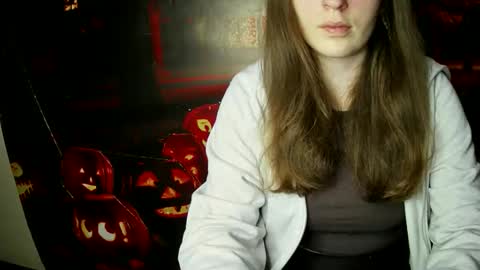 Bella online show from October 2, 6:42 am