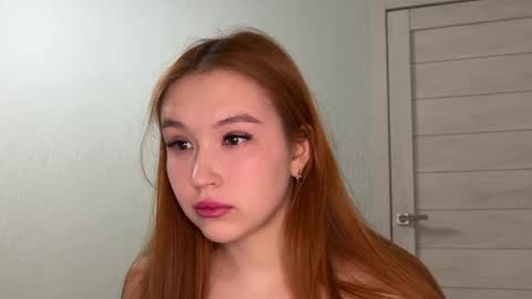 anne_blossomm online show from January 15, 6:44 pm