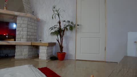 anne_blueeyes online show from January 30, 1:21 pm