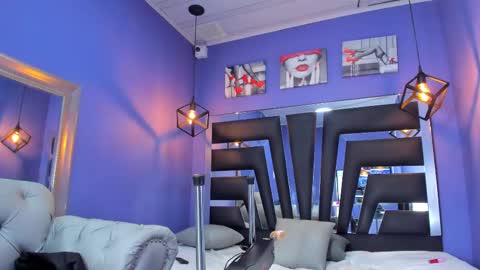 Snapshot of anne_brown1 chatting on October 14, 7:58 pm Anne online show from October 14, 7:58 pm