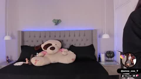 annex online show from September 18, 11:34 am