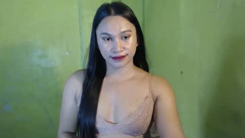 Snapshot of anne_hotaway chatting on May 30, 12:19 am anne_hotaway online show from May 30, 12:19 am