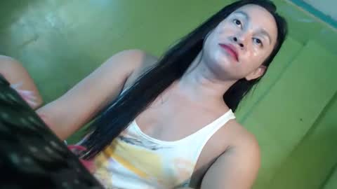Snapshot of anne_hotaway chatting on May 31, 12:30 am anne_hotaway online show from May 31, 12:30 am