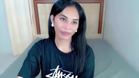 SWEET ANNE online show from November 14, 9:19 am