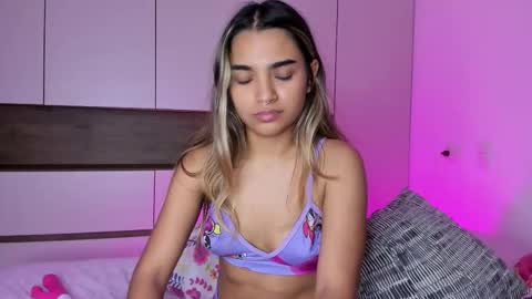 Anne online show from September 10, 11:32 am