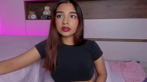 Anne online show from March 18, 4:37 am