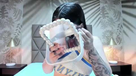 Anne online show from June 8, 3:07 am