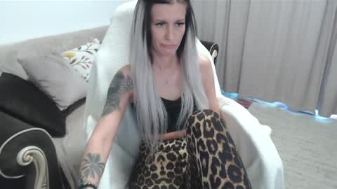 Anna online show from April 23, 6:25 am