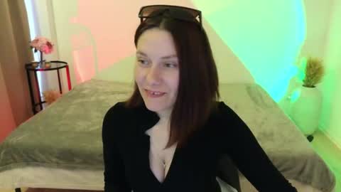 Snapshot of annemorie chatting on June 2, 8:16 am Annemorie online show from June 2, 8:16 am