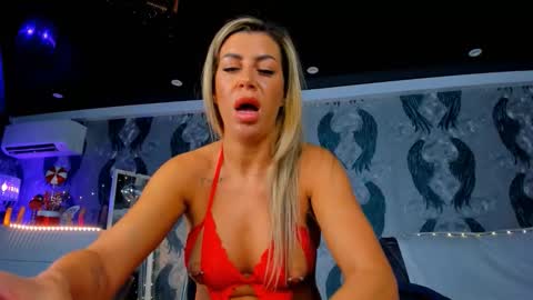 Ana online show from December 19, 5:03 am