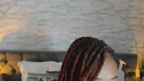 Snapshot of anneth__m chatting on May 19, 7:31 pm Anneth online show from May 19, 7:31 pm