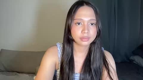 Snapshot of annette_03 chatting on October 12, 2:27 pm Annette 03 online show from October 12, 2:27 pm