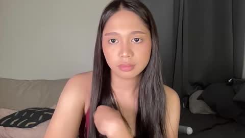 Snapshot of annette_03 chatting on October 18, 1:12 pm Annette 03 online show from October 18, 1:12 pm