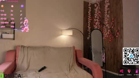 Snapshot of annette_nelsone chatting on May 10, 1:11 am annette_nelsone online show from May 10, 1:11 am