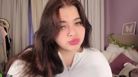 Snapshot of annette_nelsone chatting on May 22, 1:02 am annette_nelsone online show from May 22, 1:02 am