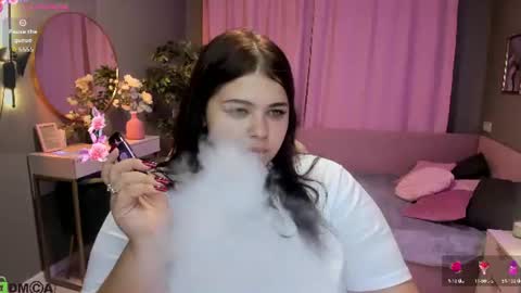 Snapshot of annette_nelsone chatting on August 1, 1:05 am annette_nelsone online show from August 1, 1:05 am