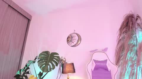 Angel online show from September 9, 5:23 pm