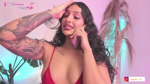 Angel online show from October 11, 3:10 pm