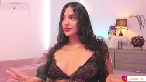 Snapshot of anngel_1 chatting on May 7, 5:07 pm Angel online show from May 7, 5:07 pm