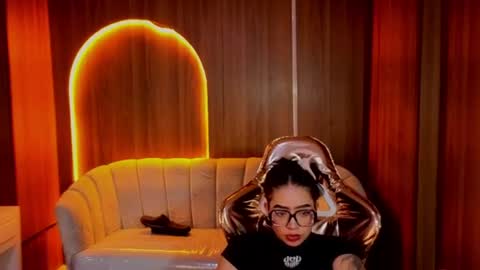 Snapshot of anni_acker_b chatting on July 28, 1:21 pm Anni acker b online show from July 28, 1:21 pm