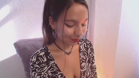 Snapshot of anni_art chatting on January 14, 8:37 pm Anni online show from January 14, 8:37 pm