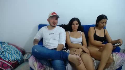 Snapshot of anni_horny69 chatting on May 8, 10:42 am anni_horny69 online show from May 8, 10:42 am