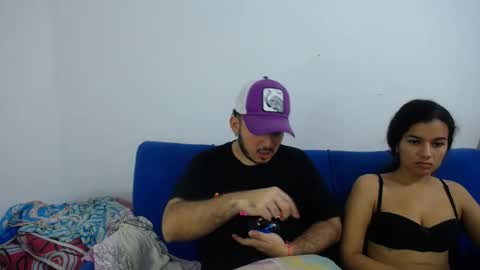 Snapshot of anni_horny69 chatting on May 15, 9:16 am anni_horny69 online show from May 15, 9:16 am