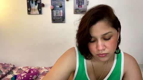 Annie  online show from December 6, 7:12 pm