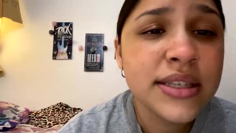 Annie  online show from January 15, 7:55 pm