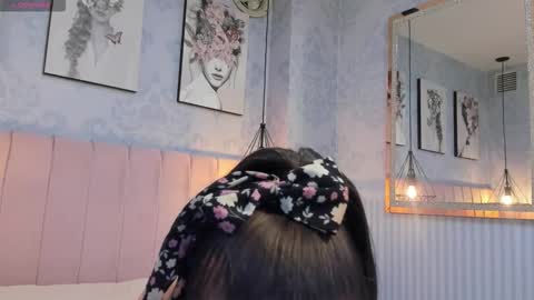 annie_cute18 online show from November 21, 10:41 pm