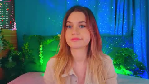 annie online show from February 8, 8:01 pm