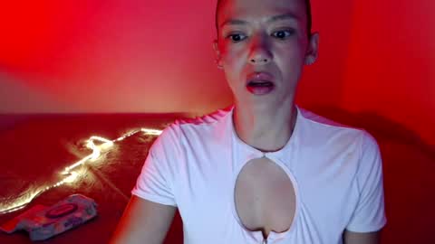 Annie online show from July 20, 2:41 pm