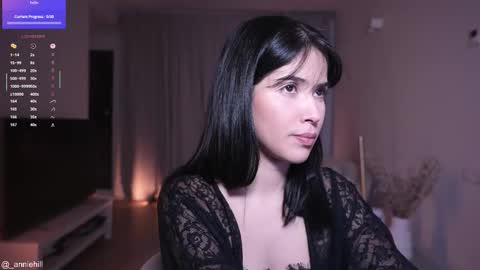 Snapshot of anniehillofficial_ chatting on November 14, 9:46 pm anniehillofficial_ online show from November 14, 9:46 pm