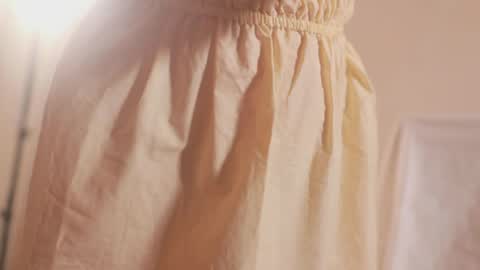 Annie River online show from April 2, 9:51 am