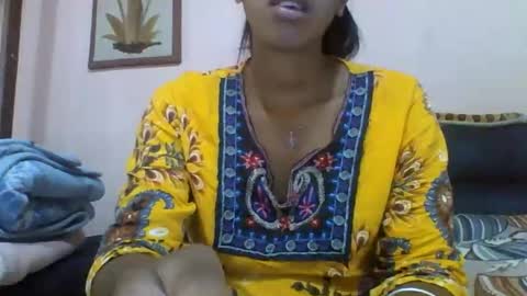 anniesexy1 online show from March 6, 5:37 am