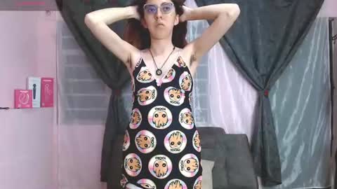 Annie Sparkle online show from August 5, 12:24 am