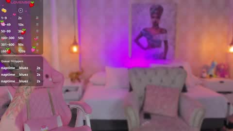 Snapshot of anniita_ chatting on December 19, 10:34 am VIVIANNA online show from December 19, 10:34 am