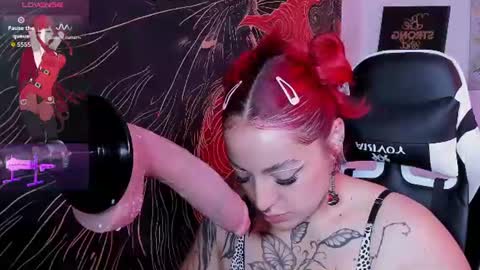 Snapshot of annika_03 chatting on July 16, 11:22 pm Gise. online show from July 16, 11:22 pm