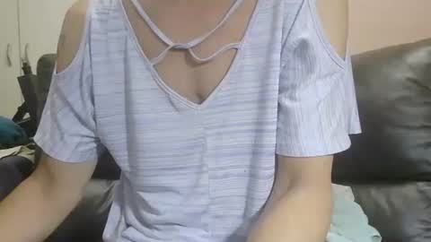 annitsx online show from April 27, 7:06 am