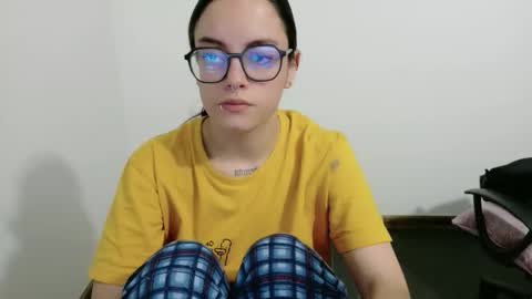 Snapshot of annittaprincess chatting on May 11, 11:02 pm Gaby 3 online show from May 11, 11:02 pm