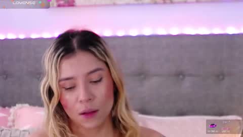 Antonella Lee online show from March 5, 4:58 pm